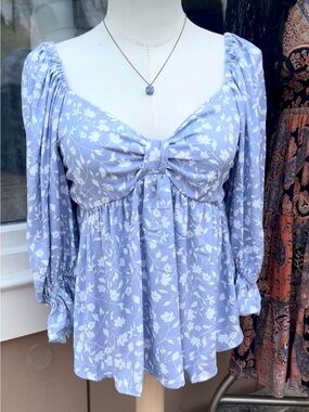 BUCKETLIST Lavender Floral Tie-Front Tunic